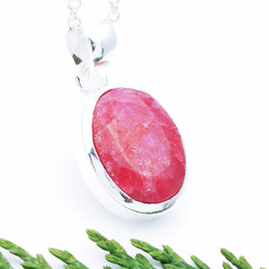 Minimalist Simple Oval Ruby Necklace