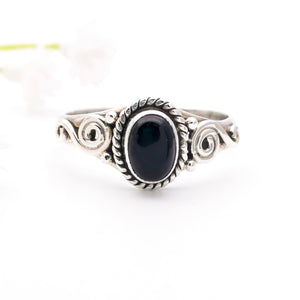 Black Onyx Dainty Sterling Silver Ring Size 8 Q