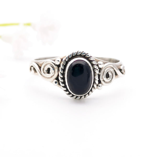 Black Onyx Dainty Sterling Silver Ring Size 8 Q - Polyanna