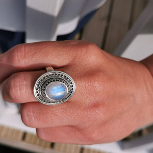 Boho Moonstone Crystal Statement Ring Size 10 U
